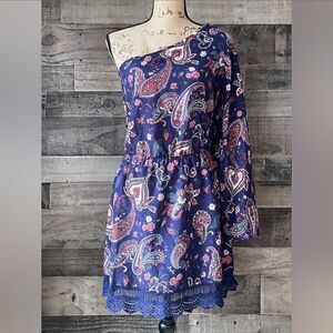 NWT 2b Bebe Dress  